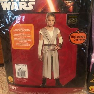 Rey costume size 8-10